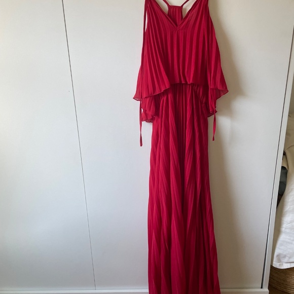 NWT - Petal and Pup Red Gia Halter Dress - Small - Picture 7 of 9
